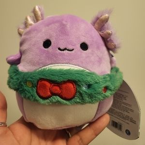 Squishmallows- Christmas Axololt Sevnja 4.5"